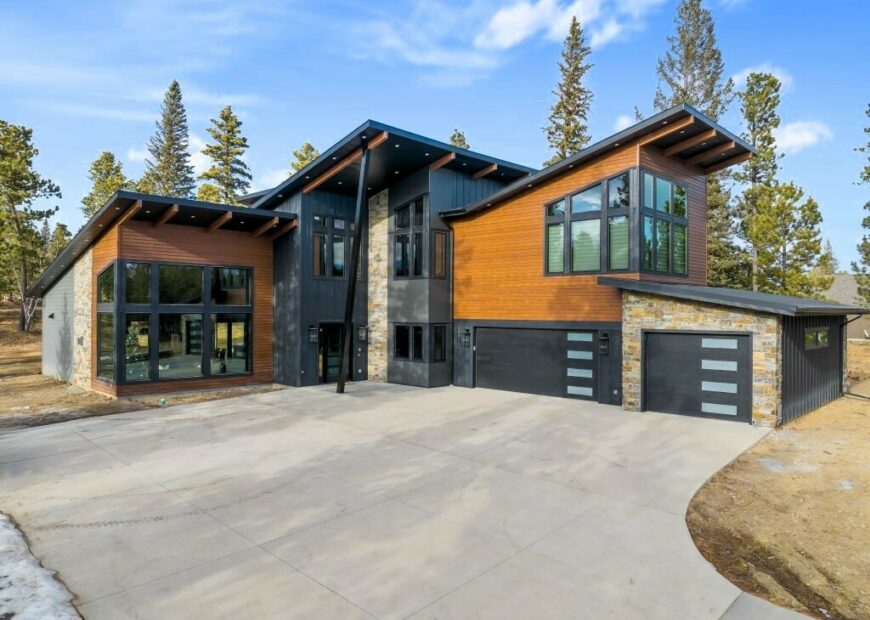 modern cabin in the black hills